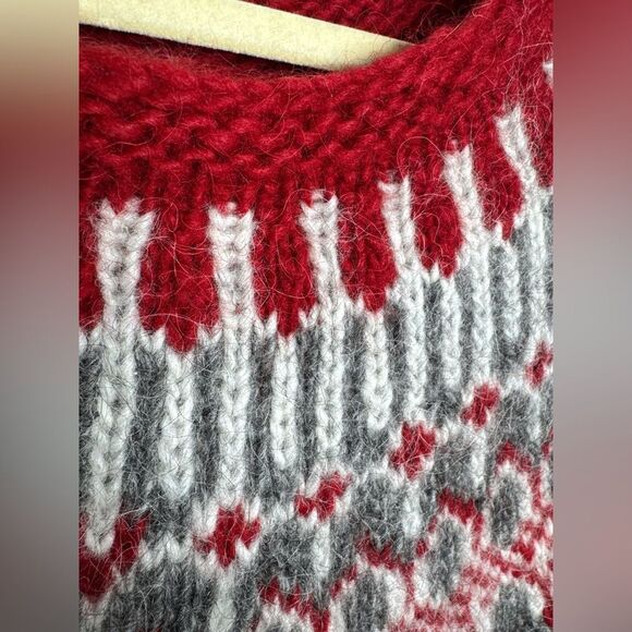 NEW ICELANDIC 100% WOOL BIG SWEATER HAND MADE size M fisherman red white unisex - Picture 16 of 17